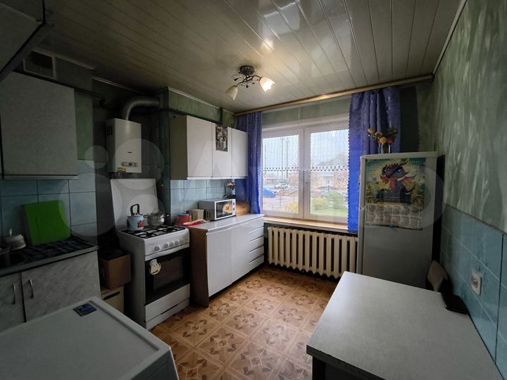 2-к. квартира, 42 м², 1/5 эт.