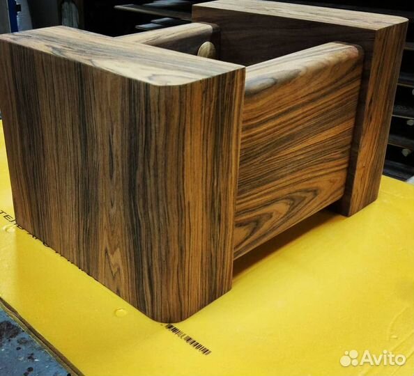 Подставки для акустики