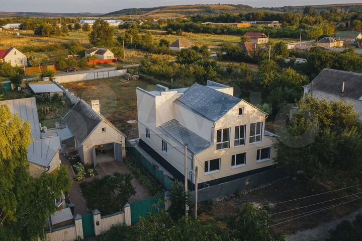 Дом 337 м² на участке 16 сот.