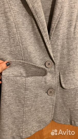 Пиджак трикотажный тонкий S женский