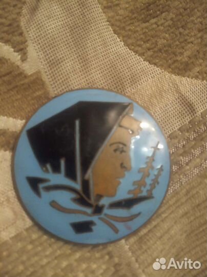 Брошь горячая эмаль СССР 
