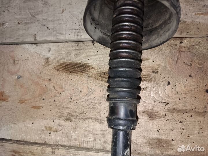 Рулевой вал Toyota Hilux Surf 1991г