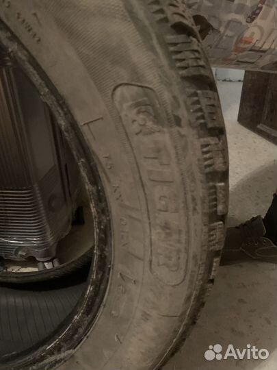 Tigar SUV Ice 215/60 R17 и 215/60 R17 100T