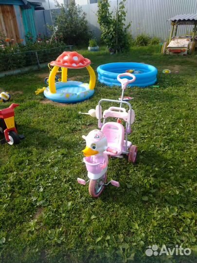 Новый,детский трех колесный велосипед