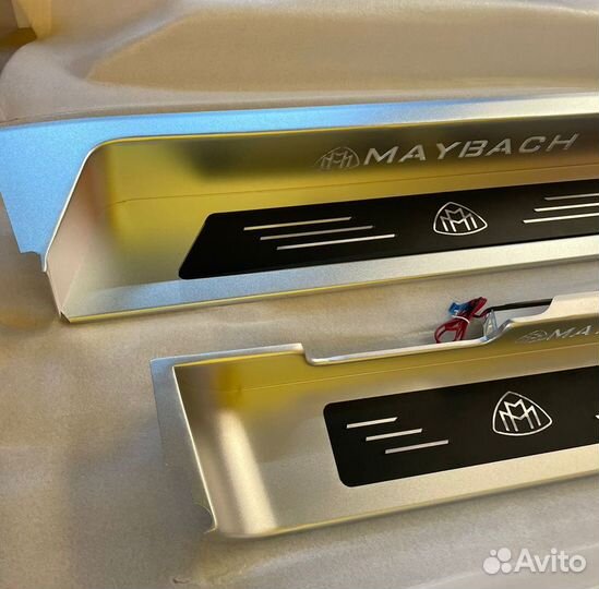 Пороги Maybach с подсветкой Mercedes W447