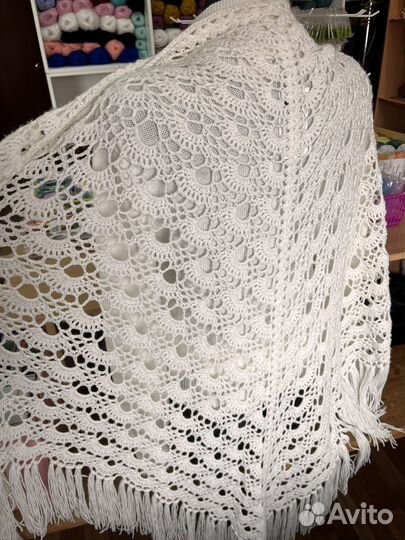 Шаль вязаная крючком