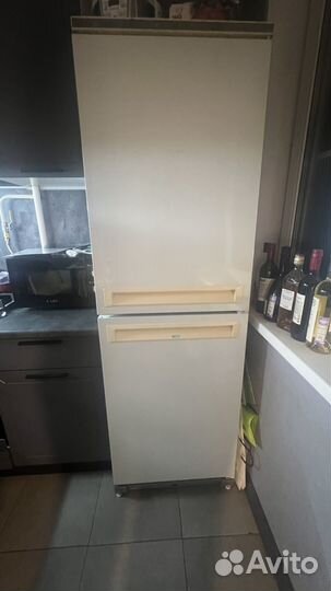 Холодильник stinol 103