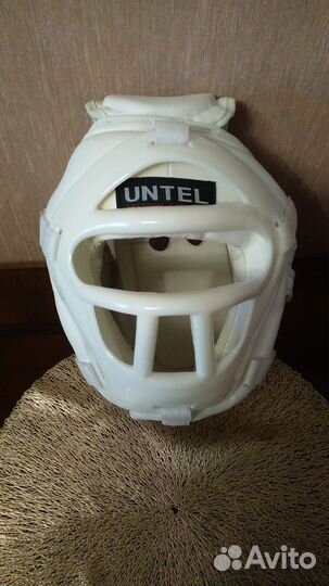 Продам шлем для единоборств