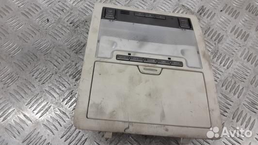 Фонарь освещения салона lexus LS 4 (3MF08JC02)