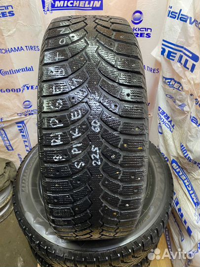 Bridgestone Blizzak Spike-01 225/60 R17 103T