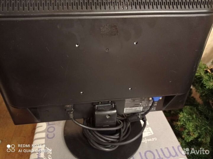 Монитор philips 190V1