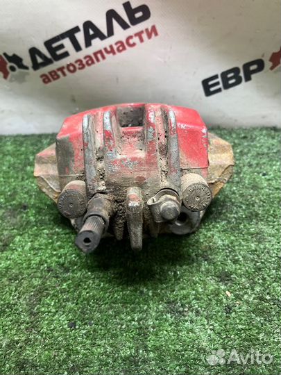 Суппорт тормозной задний левый Bmw 525Xi E60 седан