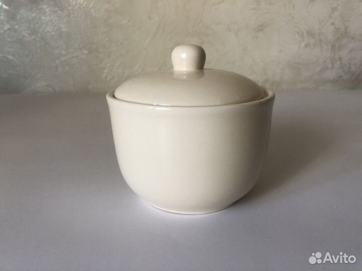 Новая сахарница