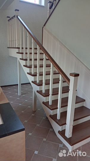 Лестница на второй этаж