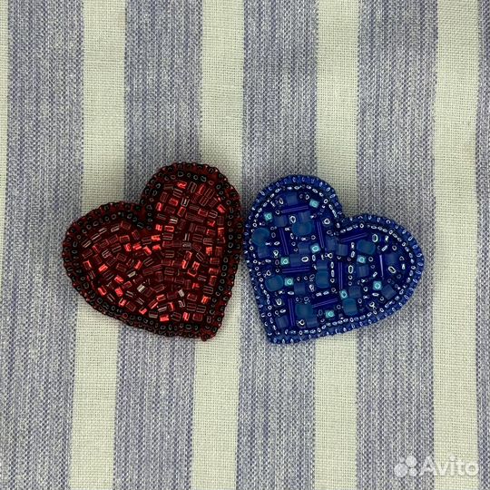 Брошь из бисера сердце