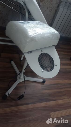 Кресло + пылесос для педикюра