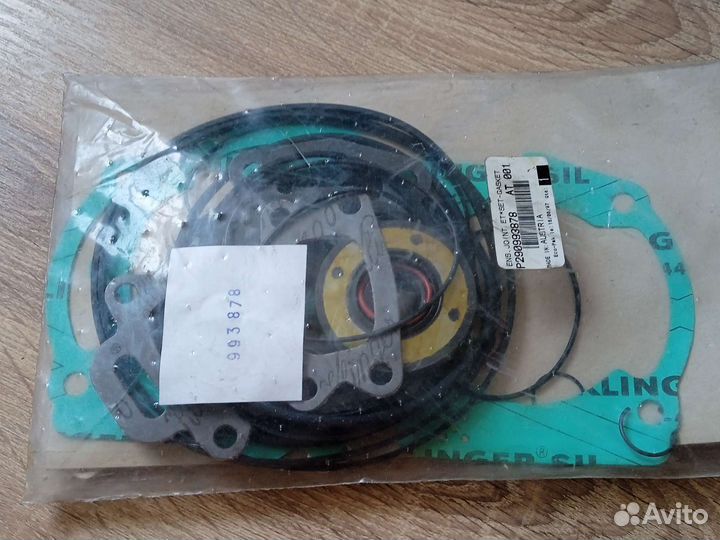 Комплект прокладок двигателя Rotax 580