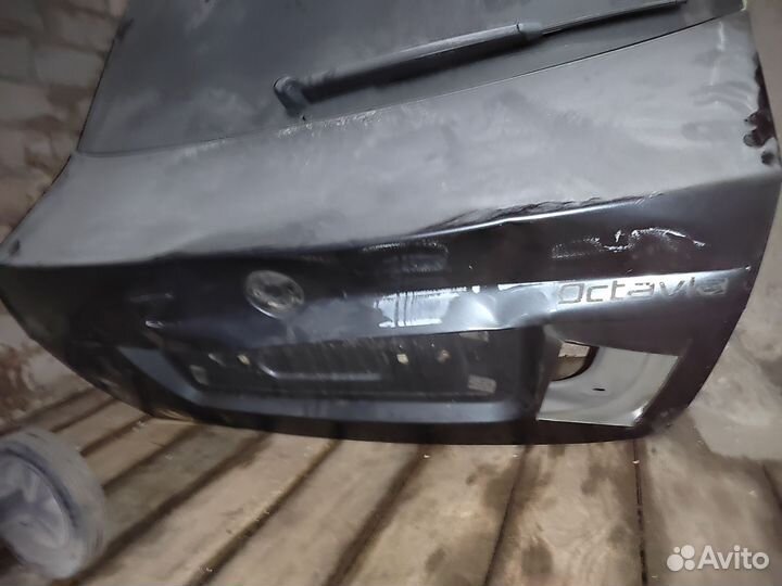Стекло крышки багажника octavia a5