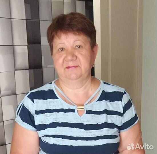 Няня-сопровождающая