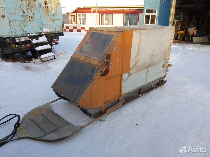 Прицеп для снегохода