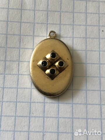 Антикварный кулон, медальон, для фото одна половин