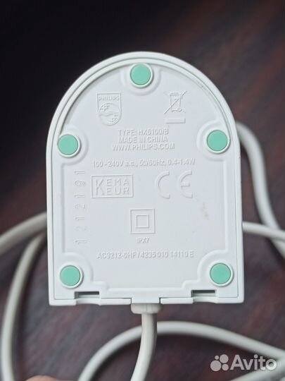 Зарядное устройство для зубной щетки Philips