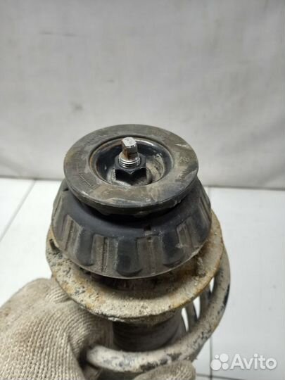 Hyundai Solaris l амортизатор передний левый