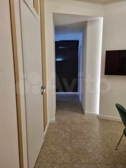 2-к. квартира, 49 м², 2/8 эт.