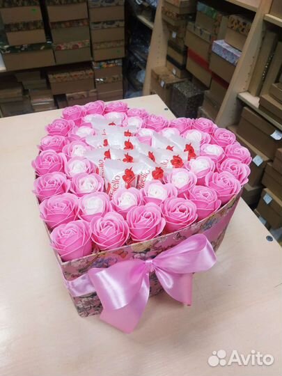 Подарочный набор кеф из мыльных роз