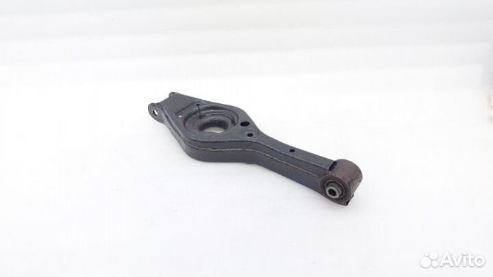 Рычаг поперечный задний правый Kia Optima TF G4KE