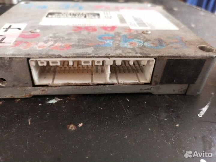 Блок управления двс Toyota Starlet