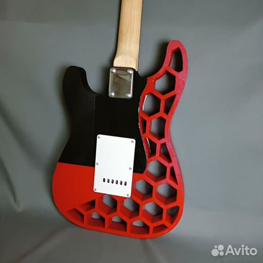 Электрогитара Stratocaster сделана на 3д принтере