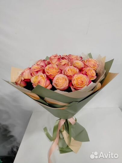 Букет из роз сорта lovely hearts