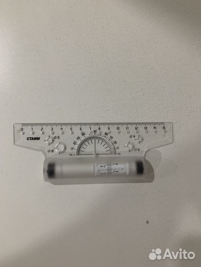 Линейка рейсшина