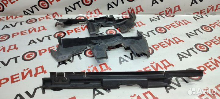 Дефлектор радиатора Audi Q5 8R cncd 10.06.2013