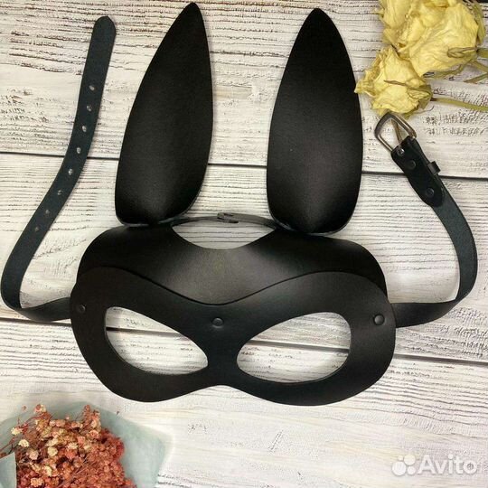 Маски из кожи