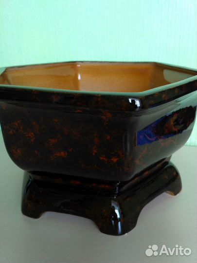 Керамический горшок для цветов