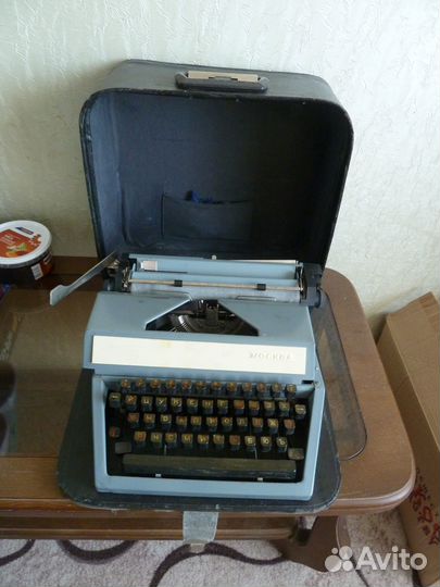 Печатная машинка Москва СССР