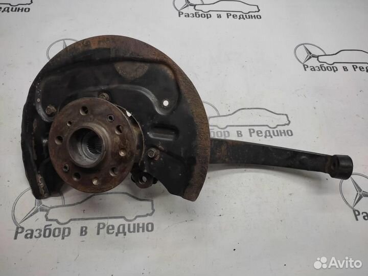 Кулак поворотный передний левый w164 ML-class 6