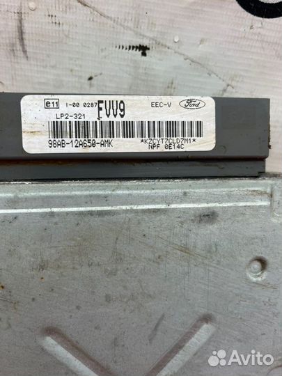 Блок управления двигателем Ford Focus 1 LP2-321