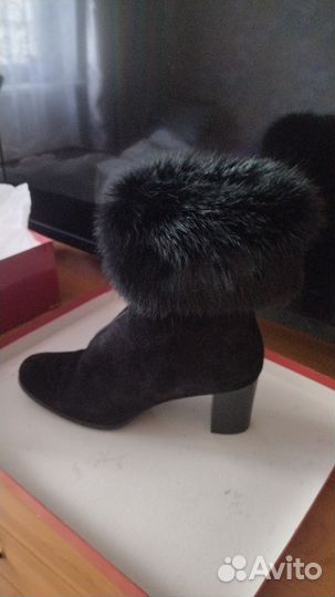 Зимние полусапожки Salmaso 39,5 чёрные женские