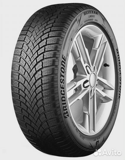 Bridgestone Blizzak LM-005 235/45 R18 98V