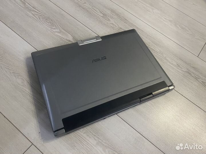 Ноутбук Asus f5r