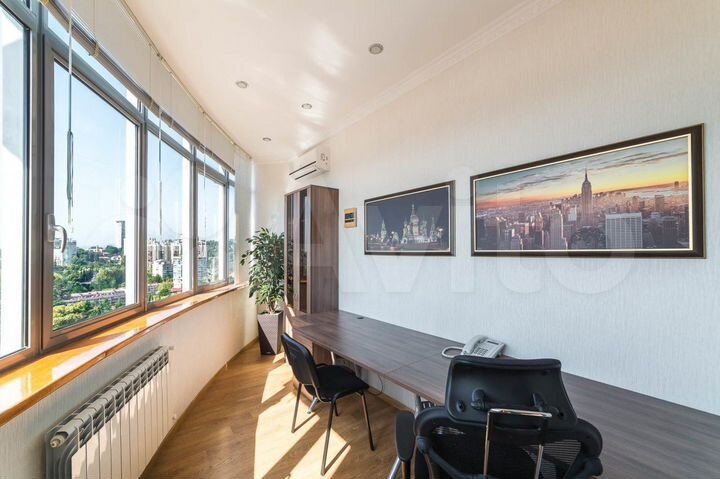 4-к. квартира, 109 м², 17/22 эт.