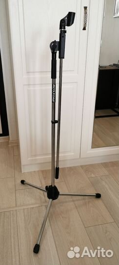 Микрофонная стойка Roxtone