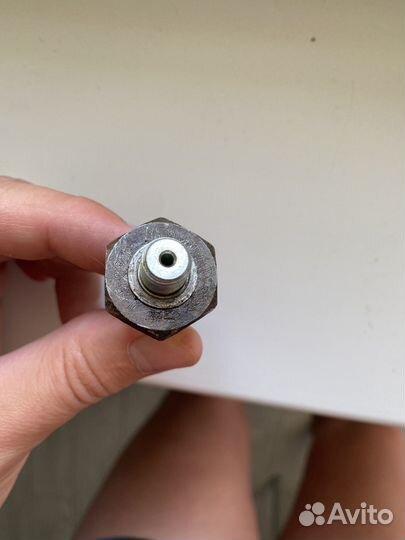 Датчик давления масла