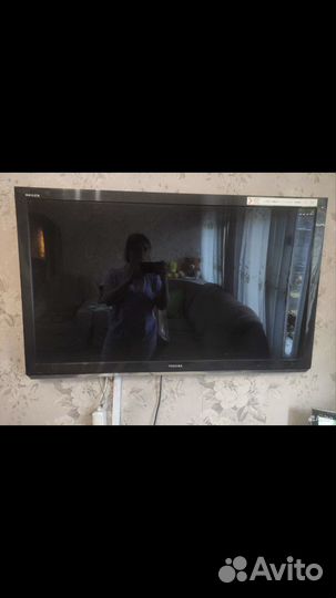 Продаю телевизор