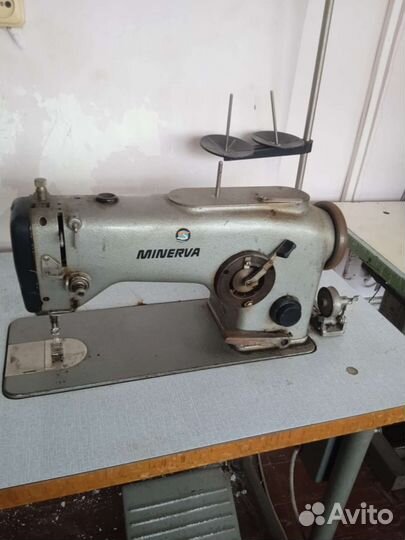 Швейная машинка