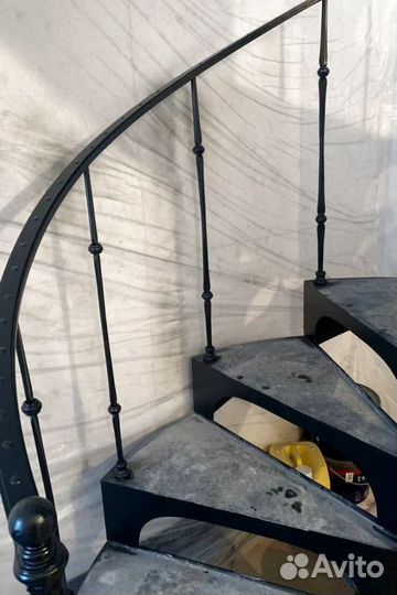 Перила кованные Установка