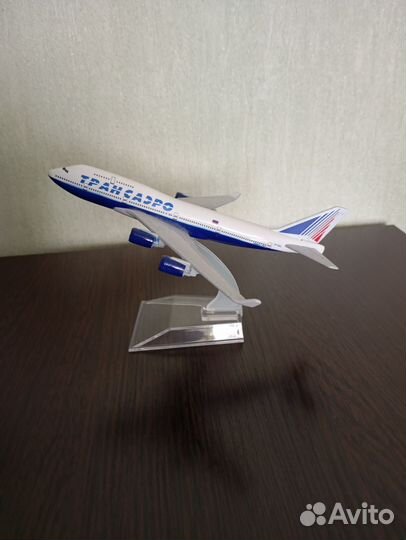 Модель самолета